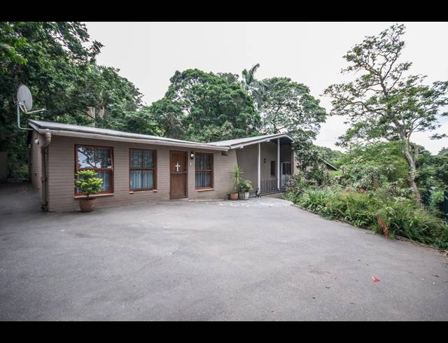 4 BEDROOM HOUSE FOR SALE IN COWIES HILL